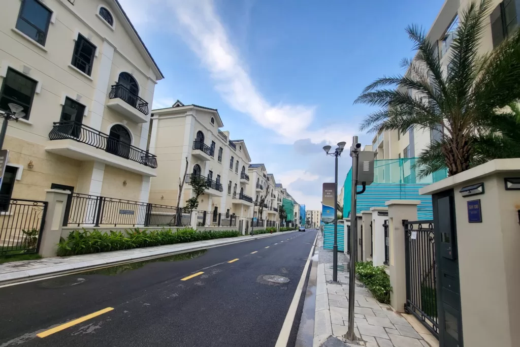 Cho thuê Shophouse Starlake K7: 172m2 hoàn thiện cơ bản, có thang máy